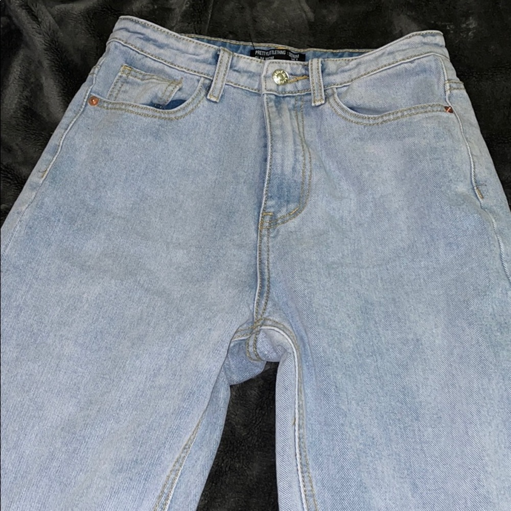 Mom Jeans